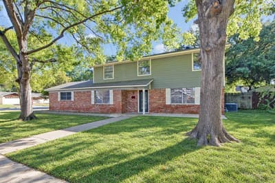 1002 Hickory Street, Irving TX 75060 - Photo 2