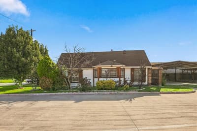 622 E Mckinney Street, Denton TX 76209