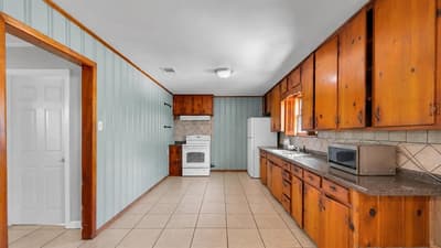 864 Lost Gold Road, Waco TX 76708 - Photo 4