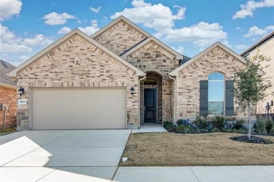 4804 Dewy Rose Lane, Fort Worth TX 76244 - Photo 2