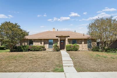 1721 Paxton Drive, Carrollton TX 75007