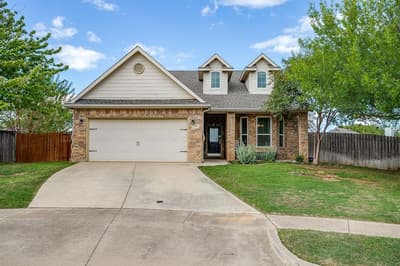 1236 Rosewood Court, Crowley TX 76036 - Photo 2