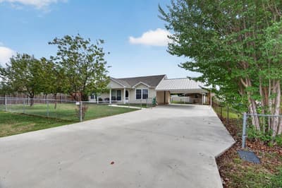324 Pearson Lane, Azle TX 76020 - Photo 2