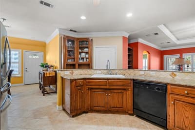 5841 River Meadows Place, Fort Worth TX 76112 - Photo 5