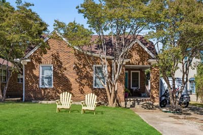 823 Kidd Springs Drive, Dallas TX 75208