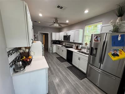 407 S Garrett Avenue, Dallas TX 75223 - Photo 5