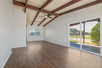 2686 Roger Williams Drive, Irving TX 75061 - Photo 4