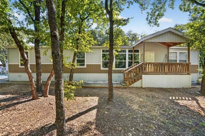 145 Adalida Lane, Springtown TX 76082 - Photo 2