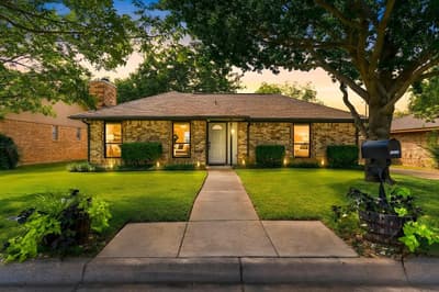 4202 Windhurst Drive, Arlington TX 76015