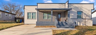 1207 E Russell Avenue, Carrollton TX 75006