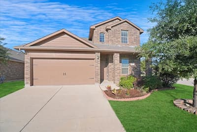 8437 Artesian Springs Drive, Fort Worth TX 76131 - Photo 3