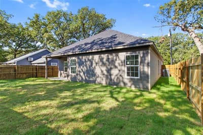 320 Double Bridge Road, Mabank TX 75156 - Photo 4
