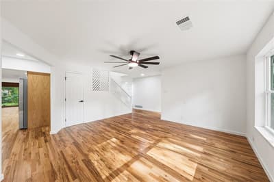 3905 Shady Valley Drive, Arlington TX 76013 - Photo 4