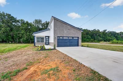 102 Shadywood Road, Trinidad TX 75163 - Photo 2