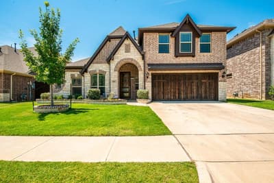 505 Livia Street, Burleson TX 76028 - Photo 2