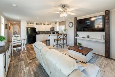 340 Apache, Quitman TX 75783 - Photo 4