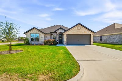 601 Violet Drive, Tolar TX 76476 - Photo 2