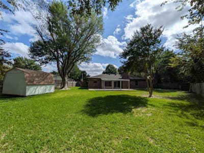 1104 Thistle Court, Benbrook TX 76126 - Photo 2