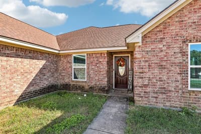 205 Quail Run, Aubrey TX 76227 - Photo 2