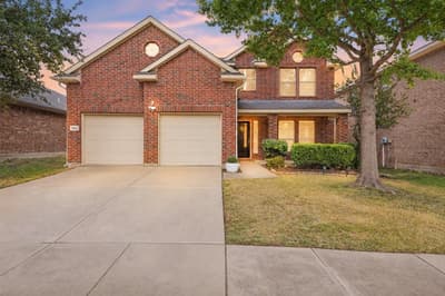2053 Lake Trail Drive, Heartland TX 75126