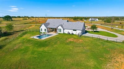 350 Rolling Ranch Boulevard, Alvord TX 76225 - Photo 5