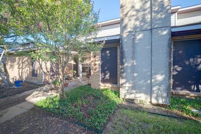 4909 Oak Bluff, Mesquite TX 75150 - Photo 2