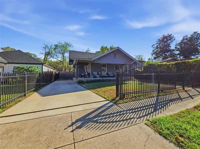 1328 Elmwood Avenue, Fort Worth TX 76104 - Photo 3