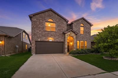 4716 Kendrick Peak Way, Fort Worth TX 76244 - Photo 2