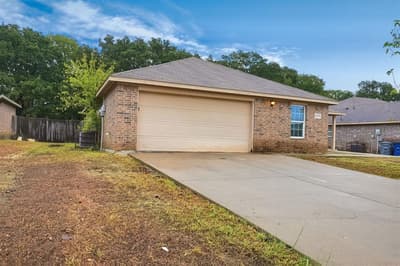15639 Danson Drive, Dallas TX 75253 - Photo 3