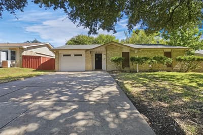 5321 Saddleback Road, Garland TX 75043