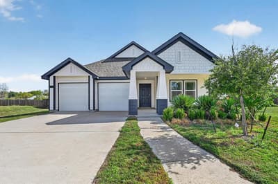 106 N Island Drive, Terrell TX 75160