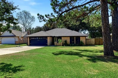8624 Crestview, North Richland Hills TX 76182