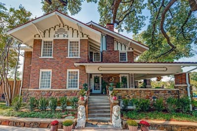 320 E 5th Street, Dallas TX 75203 - Photo 2