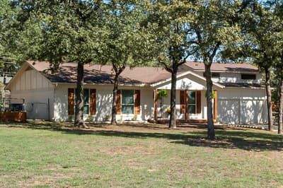 5775 Woodvine Court, Fort Worth TX 76140 - Photo 2
