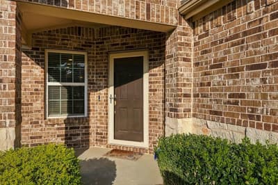 8975 Shore Crest Road, Frisco TX 75036 - Photo 2