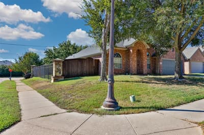1812 Copper Leaf Drive, Corinth TX 76210 - Photo 5