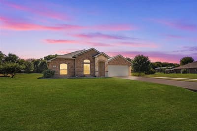 156 Creekwood Ranch Road, Azle TX 76020 - Photo 3
