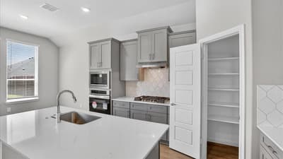 10413 SARASOTA Street, Grand Prairie TX 76065 - Photo 4