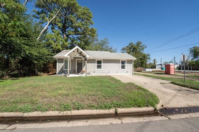 510 Woodlawn Street, Sulphur Springs TX 75482
