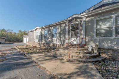 138 S Campbell Street, Alba TX 75410 - Photo 4