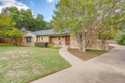 504 Regina Court, Euless TX 76039 - Photo 3