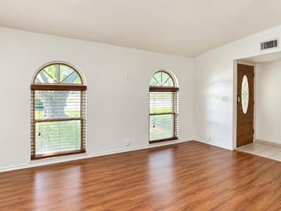 2022 Montana Trail, Grand Prairie TX 75052 - Photo 5