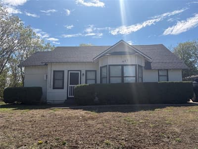 405 Cherry Street, Forreston TX 76041 - Photo 4