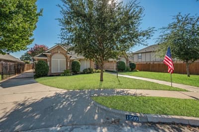 1500 Forest Meadows Court, Bedford TX 76021 - Photo 4