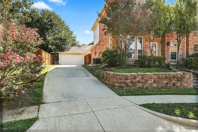 202 Devonshire Court, McKinney TX 75071 - Photo 2