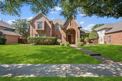8301 Bartley Circle, Plano TX 75025 - Photo 3