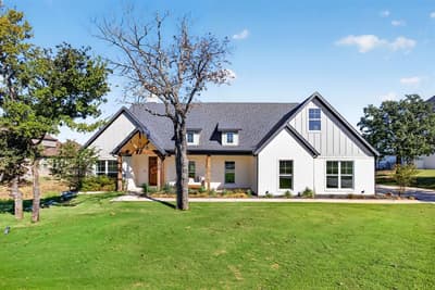 100 Fairway View Court, Lipan TX 76462