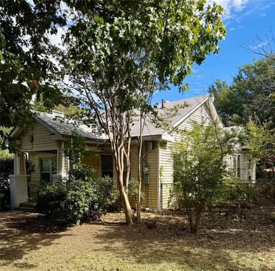910 S Gilpin Avenue, Cockrell Hill TX 75211