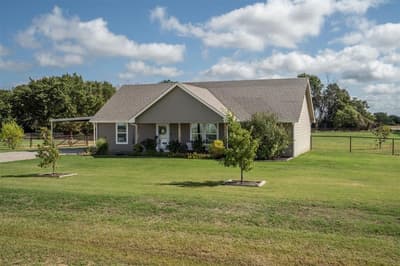 2019 Brown Loop, Poolville TX 76487 - Photo 2