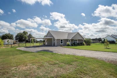 2019 Brown Loop, Poolville TX 76487 - Photo 5